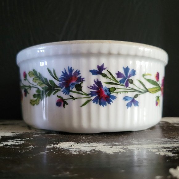 Vintage Porcelaine de Paris Souffle Bowl with Flower Garland Design - Picture 4 of 8